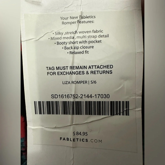 Fabletics Liza Romper Size Small Silky Fabric Relaxed Fit Booty Shorts NWT - Picture 4 of 6